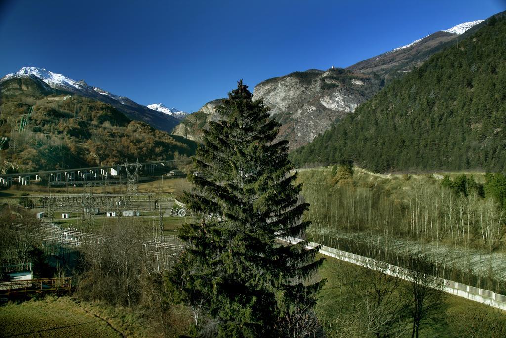 Hotel Edelweiss Villeneuve Exterior foto