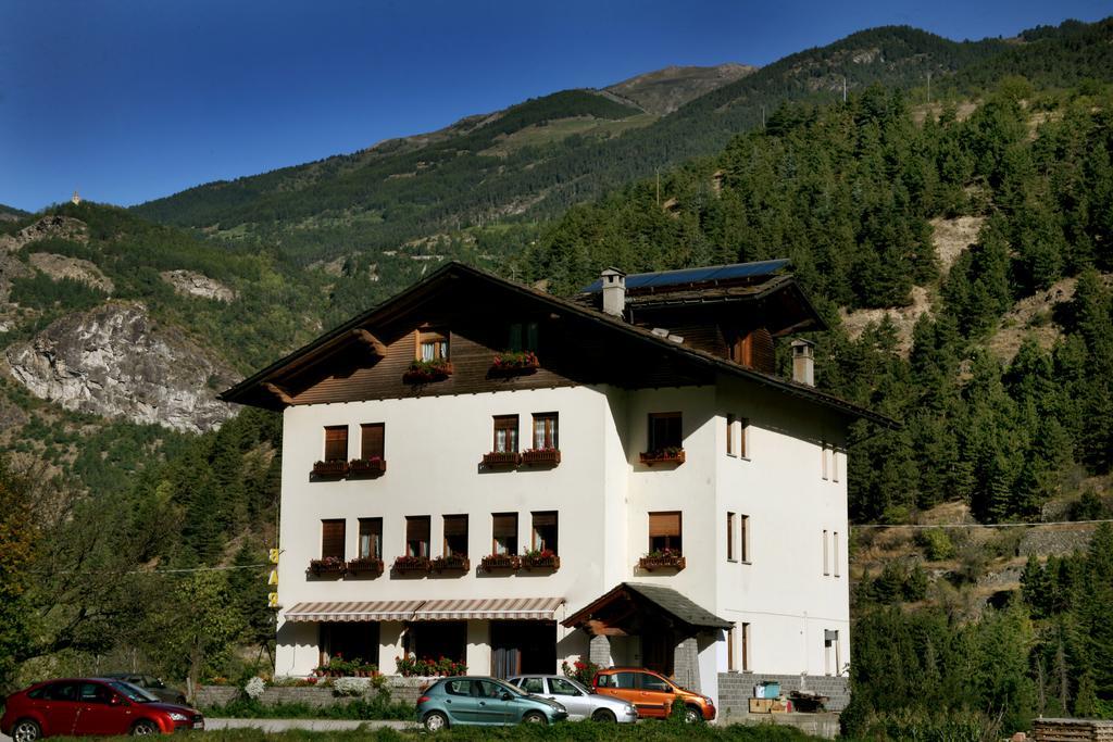 Hotel Edelweiss Villeneuve Exterior foto